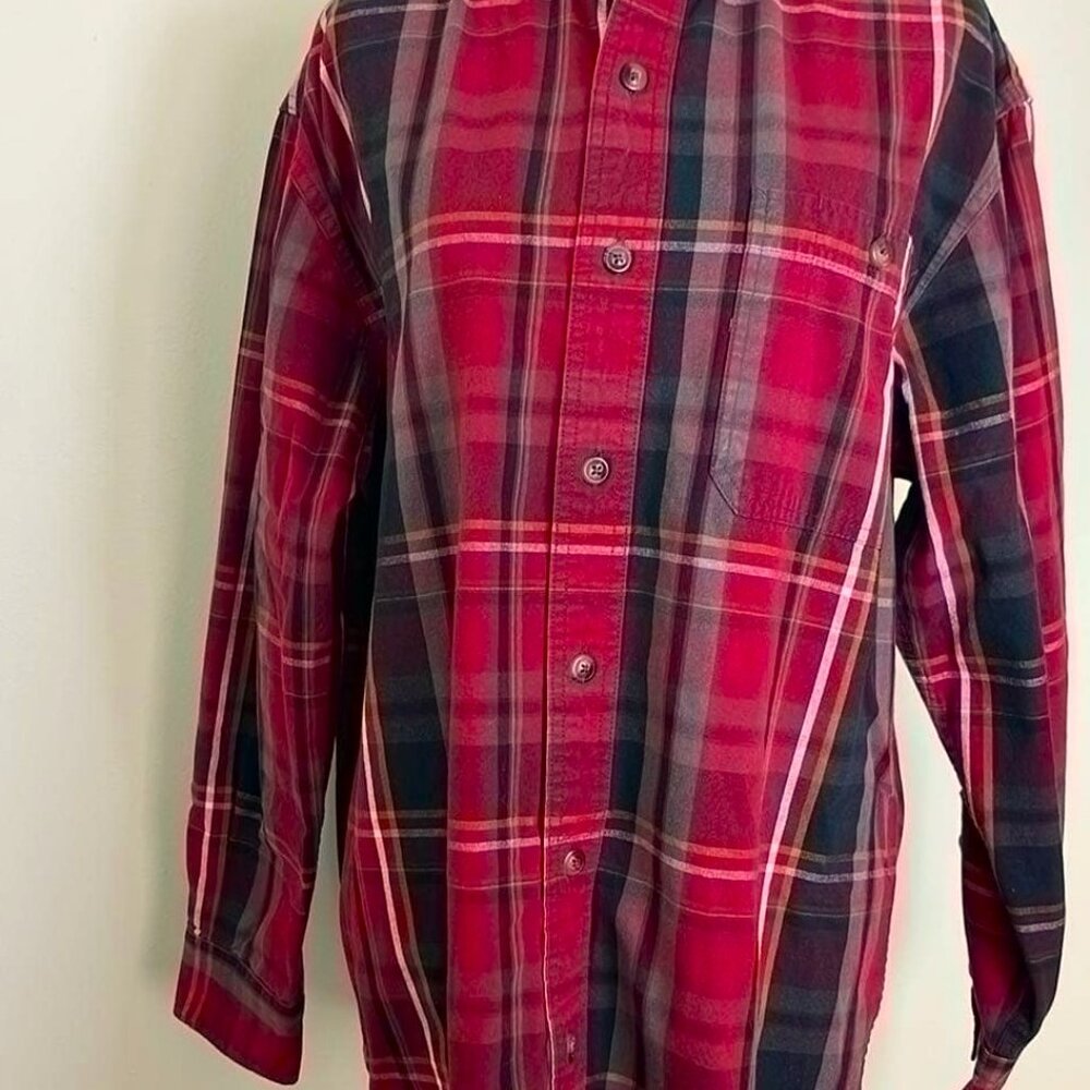 C.E. Schmidt Workwear Men's Med Red Plaid Shirt Heritage Outdoors Durable Campin